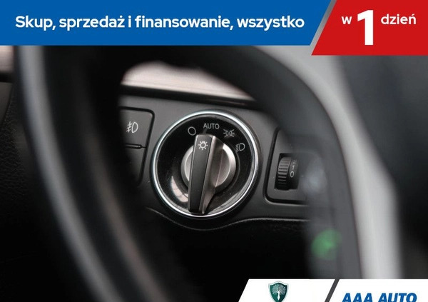 Hyundai i40 cena 36000 przebieg: 202207, rok produkcji 2013 z Czerwionka-Leszczyny małe 211
